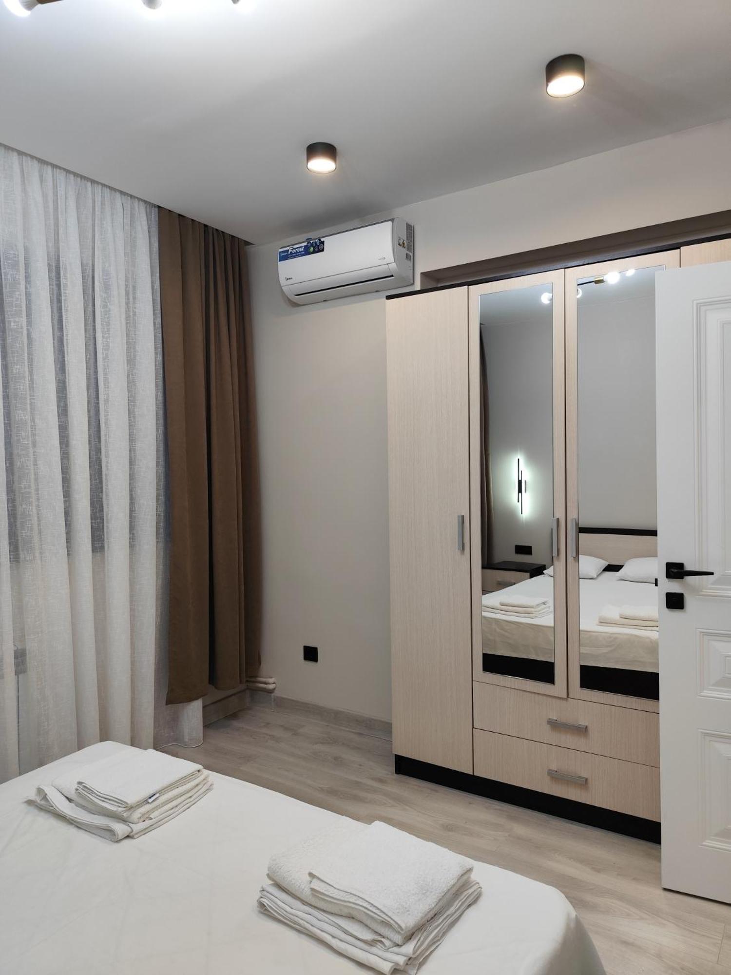 Apartment On Sayat Nova 33 Yerevan Room photo